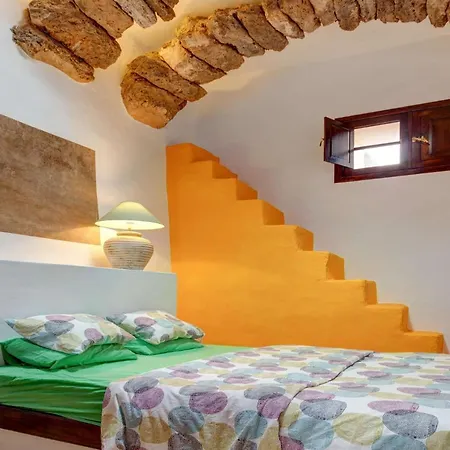 Szálloda El Cactus La Cueva